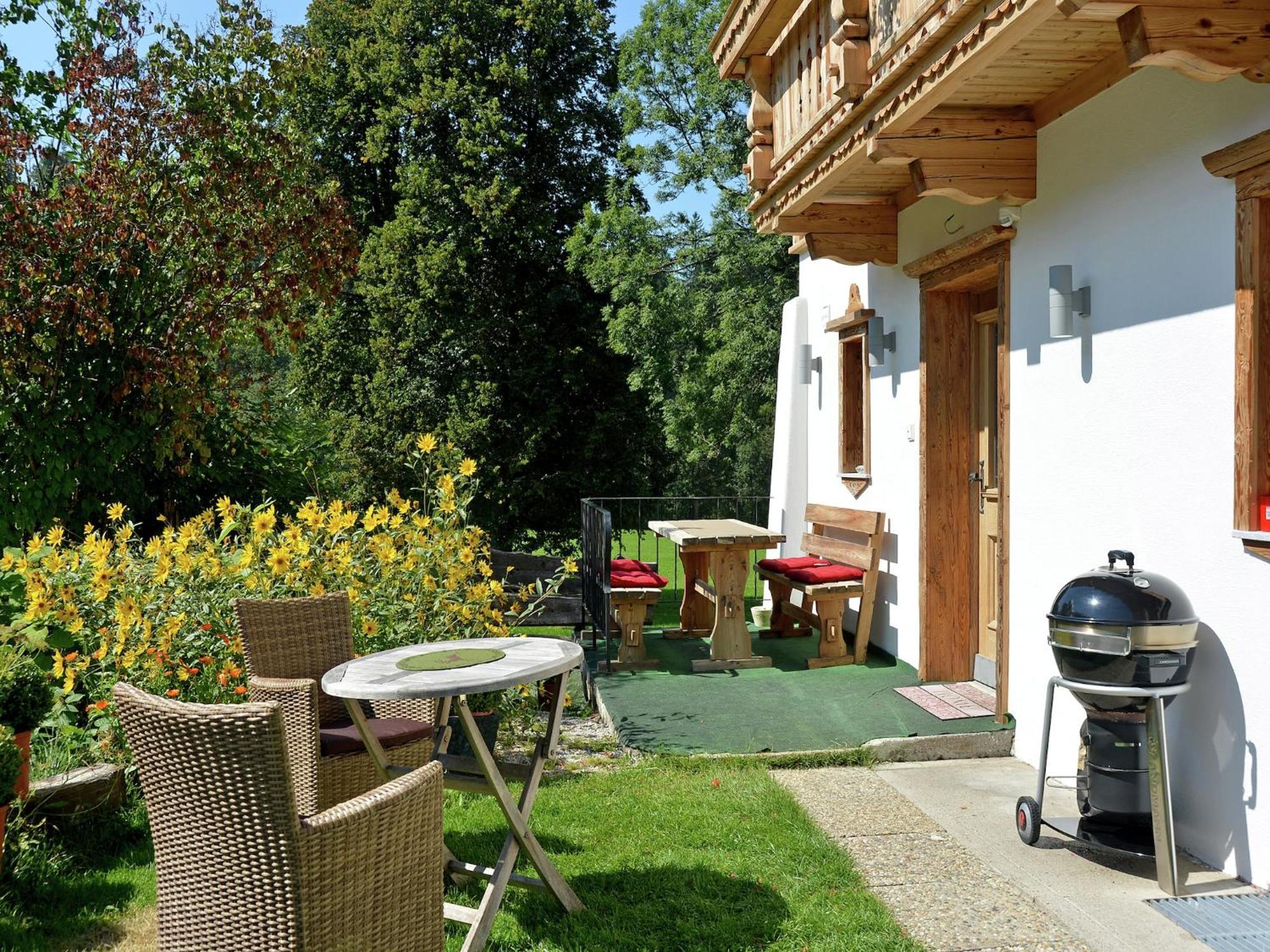 Detached Holiday Home In Ellmau Near The Ski Lift ภายนอก รูปภาพ